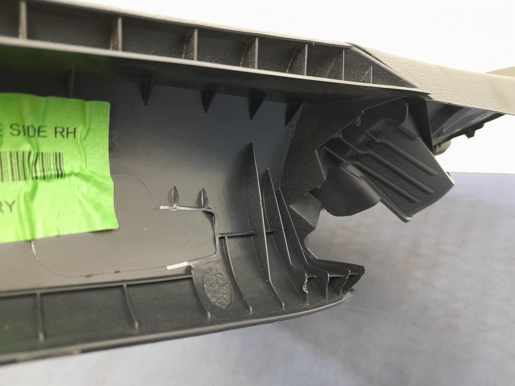 фото №15, Hyundai i30 ii hb обивка крышки багажника