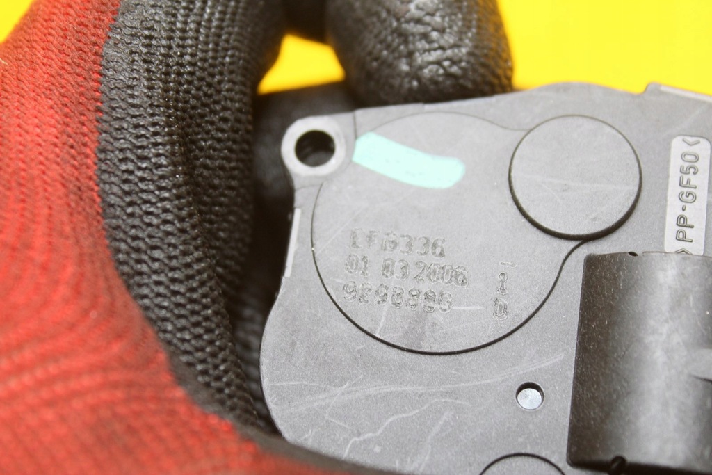 фото №6, Моторчик обігрівача mercedes w251 410475520