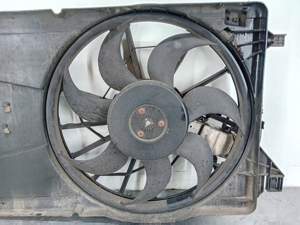 Вентилятор радиатора ford focus 2 3135103743 0130307072 1137328366 Недорого