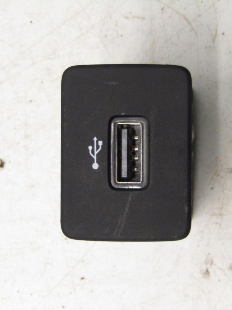 Купити Роз'єм usb dacia duster ii sandero iii logan iii jogger 280231389r