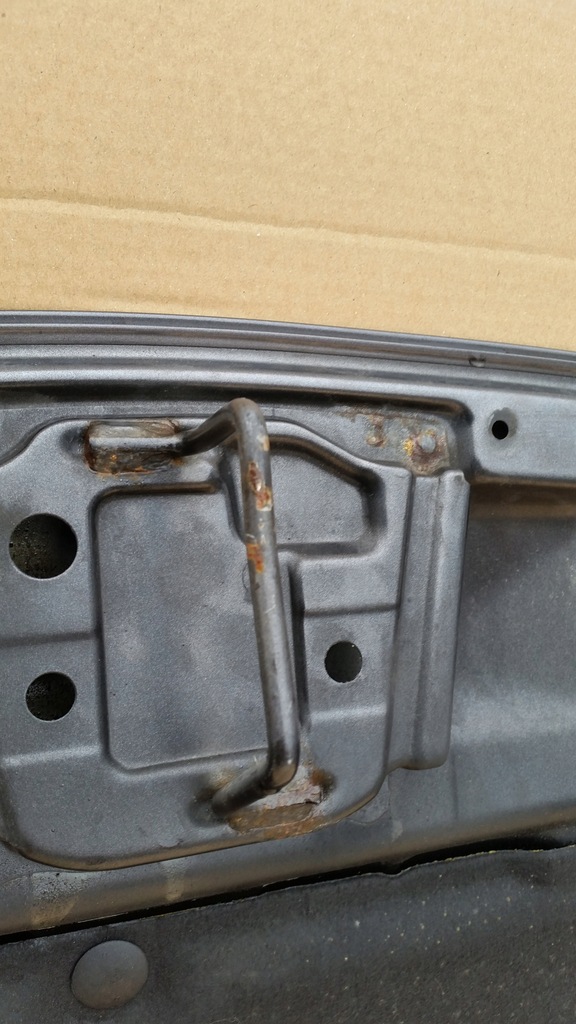 фото №8, Капот toyota yaris ii