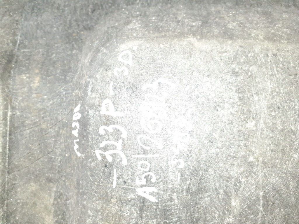 фото №3, Полиця багажника mazda 323p