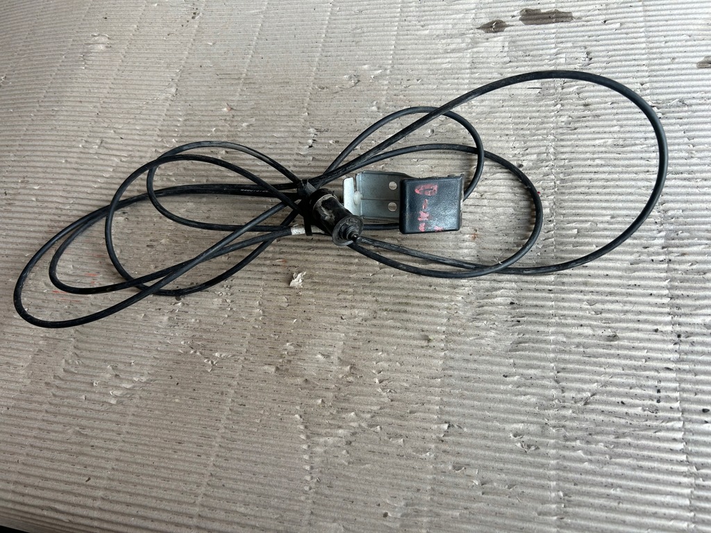 фото №1, Isuzu d-max ii трос відкривання капот