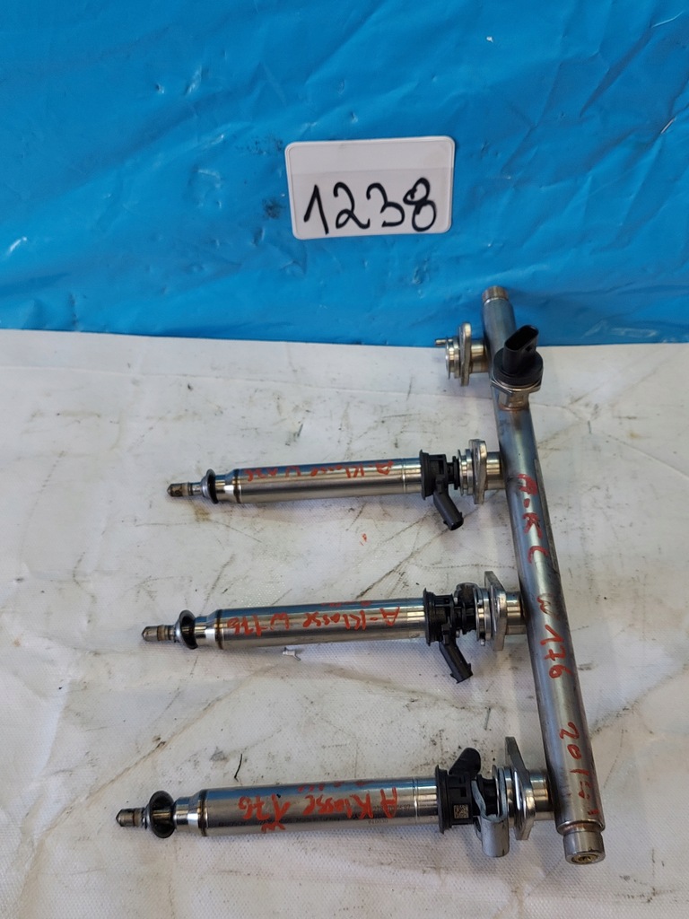 фото №8, Форсунки mercedes w176 1.6 cgi 0261500065 bosch