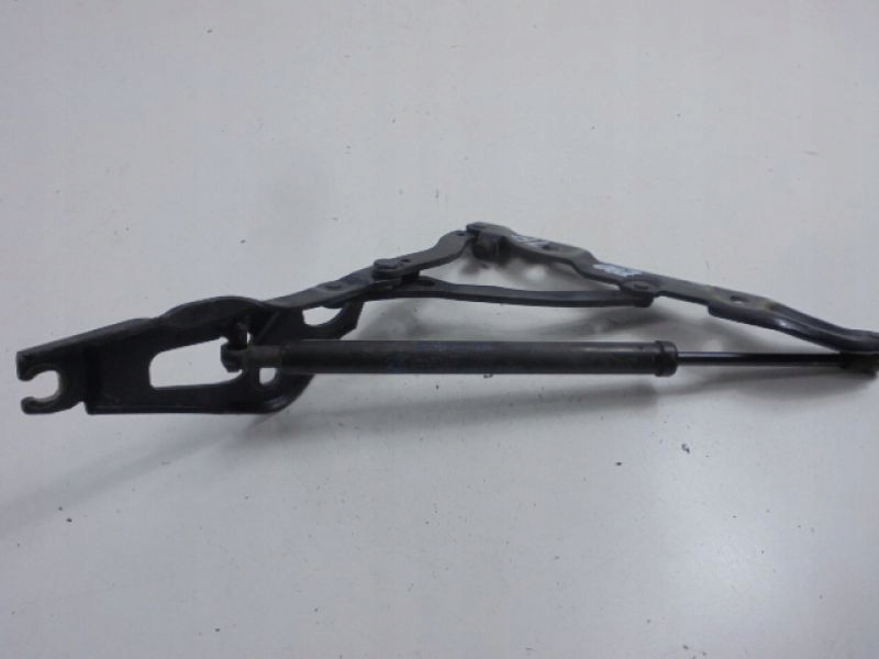 фото №9, Bmw 3 e90 петля крышки багажника задняя правый 7060628