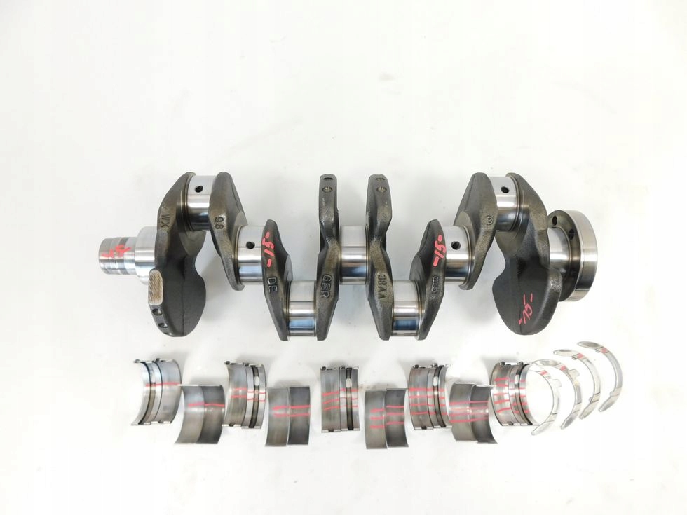 Wał колінчастий вкладиші 2.0 tdi vw sharan 2 passat b8 audi a4 b9 octavia 038aa Оригінал