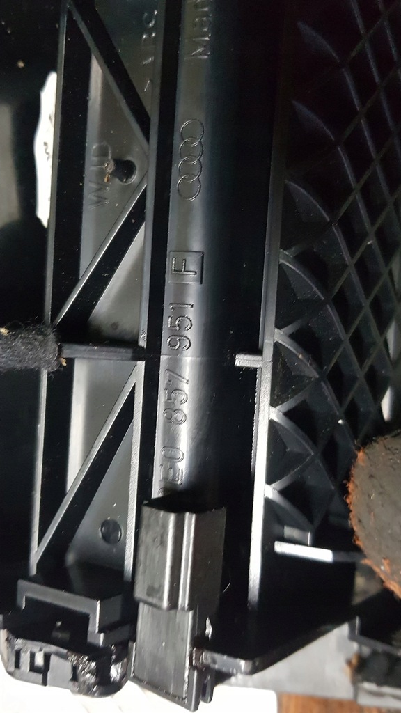 фото №9, Audi a4 b6 пепельница бардачок