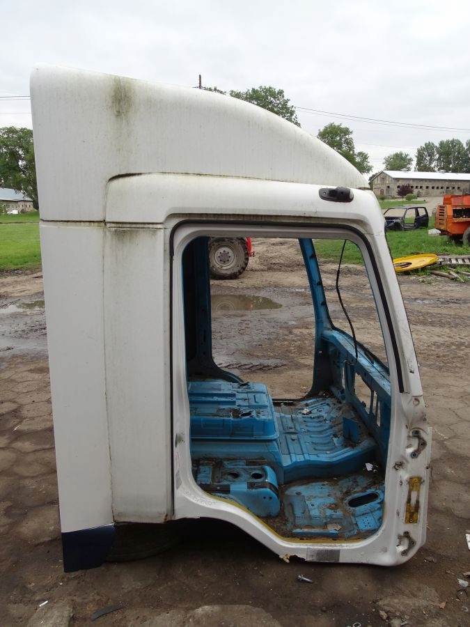 фото №9, Renault midlum 00-06 ветровик крыша кровельная