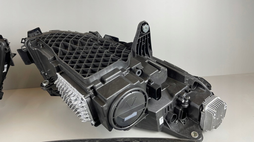 фото №14, Mercedes eqc w293 лампи full led комплект