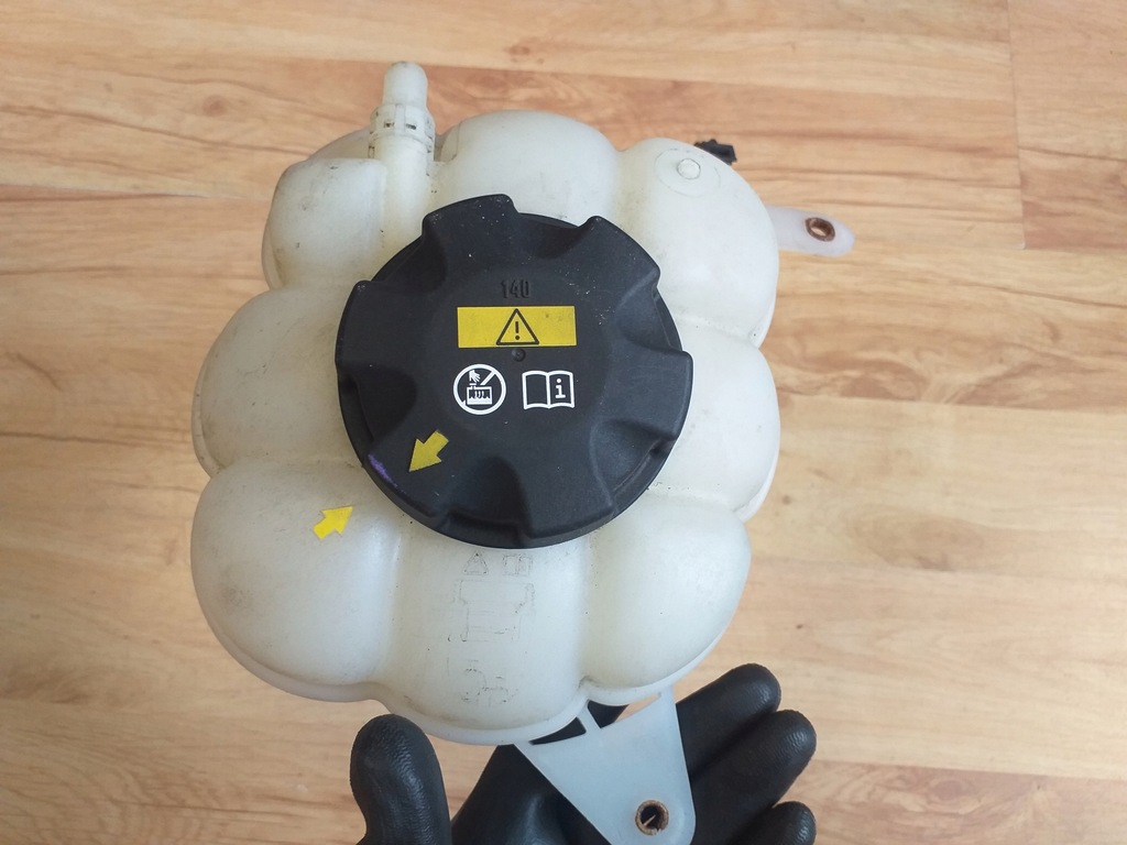 фото №8, Bmw x5 x6 f15 f16 бак бачок розширювальний 8630170