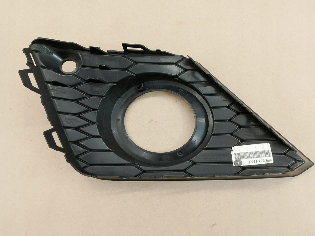 фото №6, Seat arona правая решётка бампера na противотуманная фара заглушка pdc