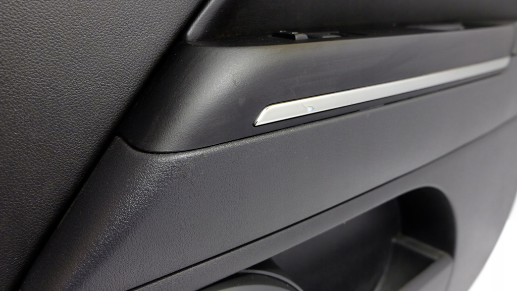 фото №7, Jeep compass i lift обивка обшивка дверь правый перед