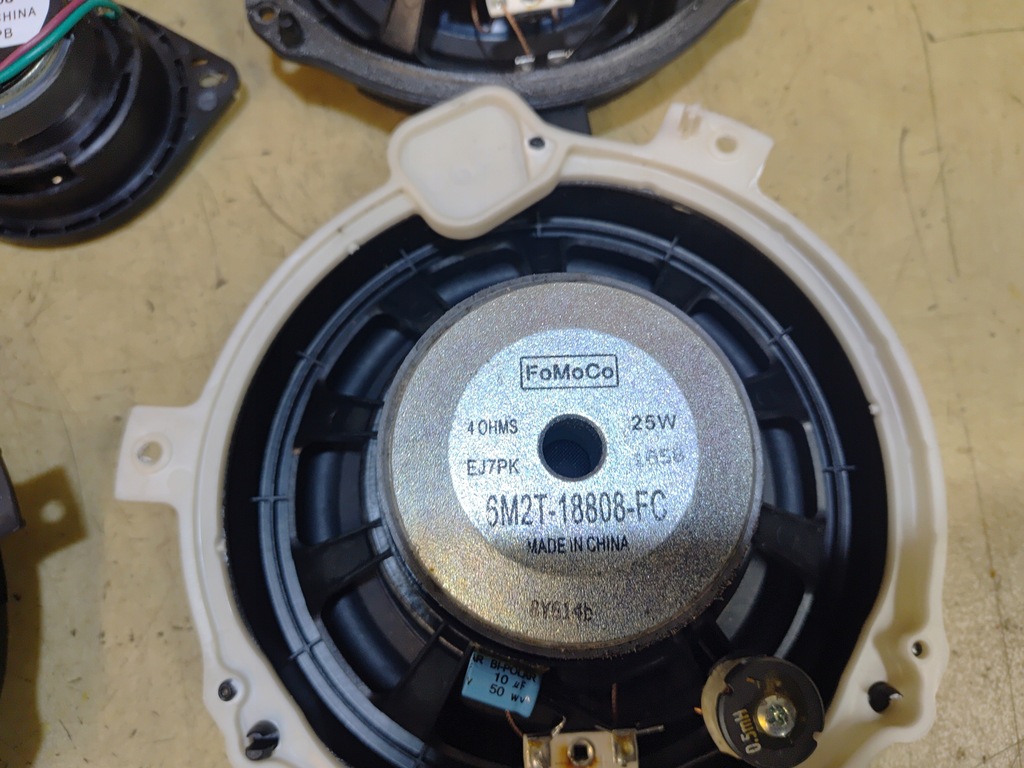 фото №8, Grand c-max mk2 lift динамик перед задняя 6m2t18808fc 15-