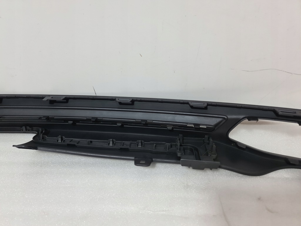 фото №10, Накладка спойлер бампер задняя audi a6 c8 4k0807521d