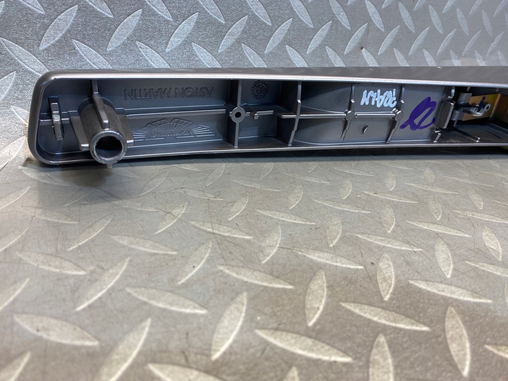 фото №8, Ручка внутренняя дверь правая aston martin db9