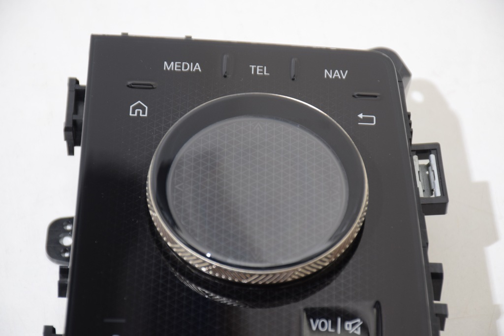 фото №12, Bmw i20 ix панель контроллер выборщик переключатель передач idrive навигации