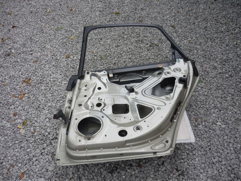 фото №13, Двері правий задня audi a4 b6 ly1x bez корозія оригінал