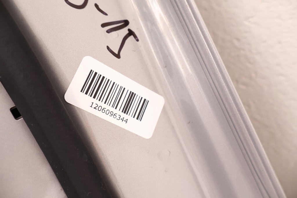 фото №9, Volvo xc60 ii двері праве перед 735-15