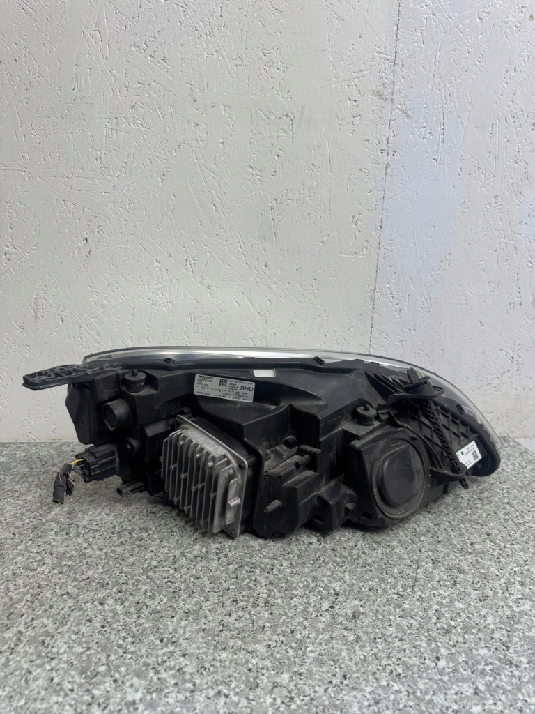 Фара лівий перед full led volvo v40 2 2012-2018r r-design 32228485 Ціна