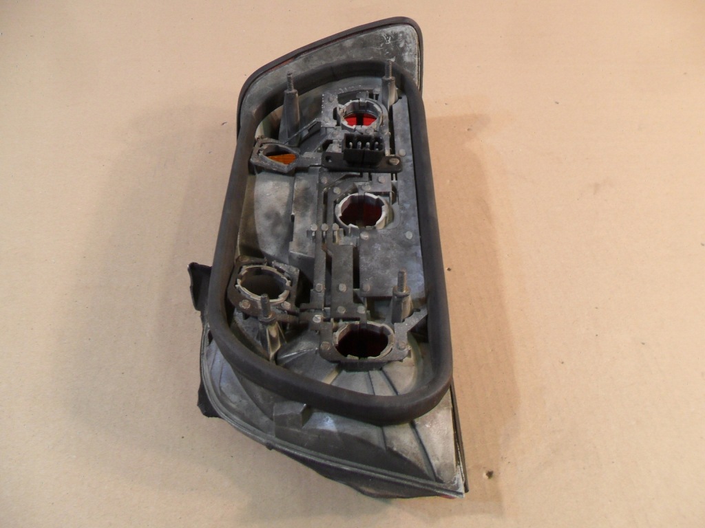 фото №13, Bmw 3 e91 kombi 08-12 лампа задняя led левая lift