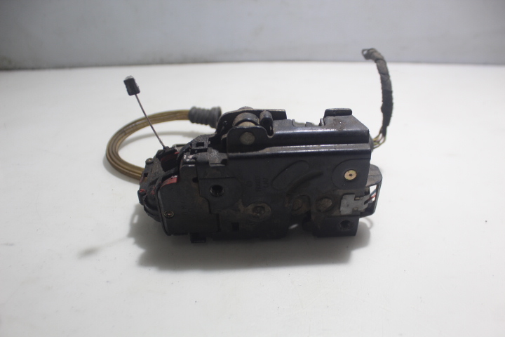 фото №3, Замок правый перед дверь seat toledo ii