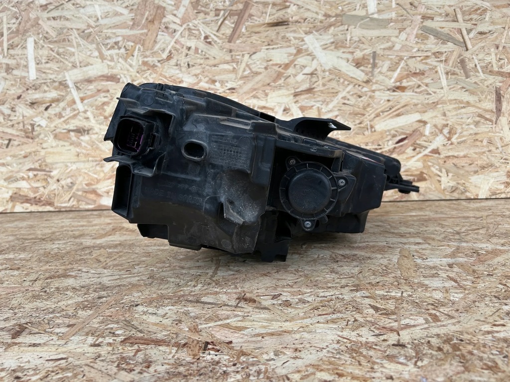 фото №12, Audi a3 8y 2021 лампы передние