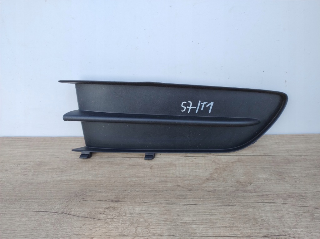 Купити Renault laguna 2 ii ліва решітка бампера заглушка