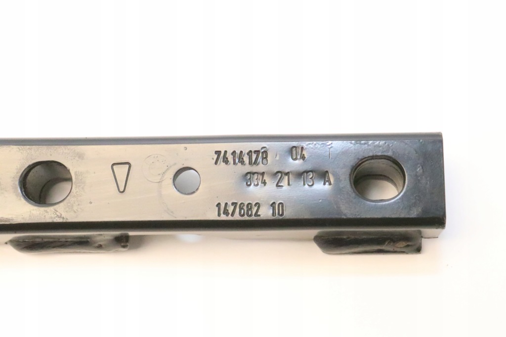 Bmw f48 x1 f39 x2 розпірка кронштейн 7414178 Недорого