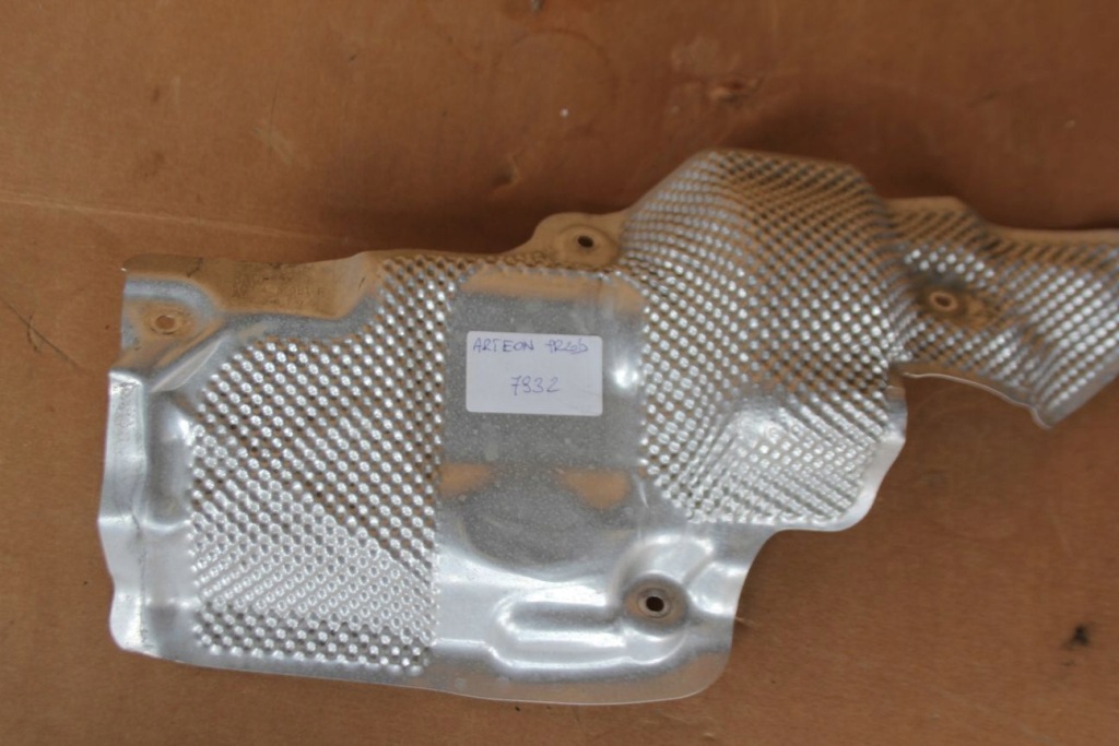 фото №1, Захист теплова рейки рульового управління va arteon 5q1423981f