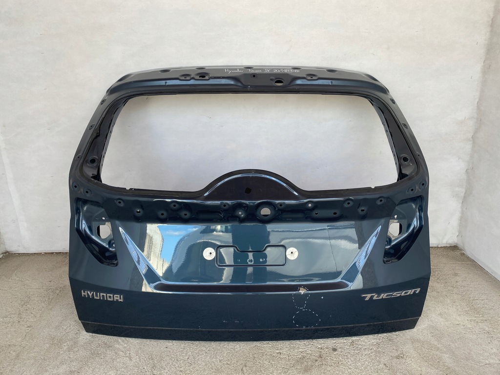 фото №1, Hyundai tucson iv 20r- крышка багажника багажника задняя