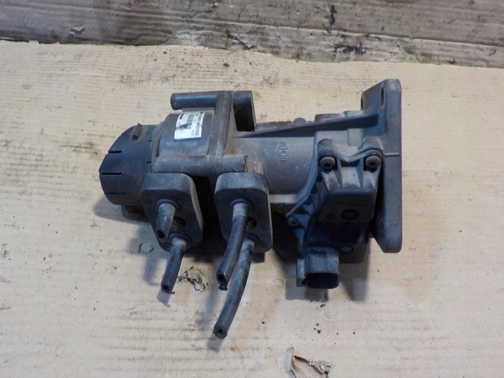 фото №1, Клапан гальмівний головний scania r 1463045