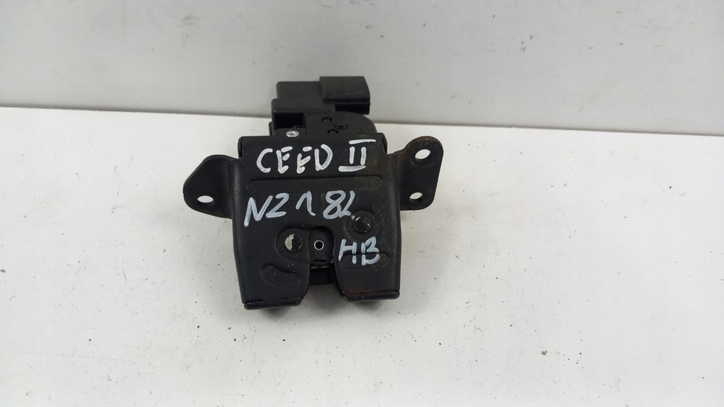 фото №1, Kia ceed ii hb замок крышки задняя