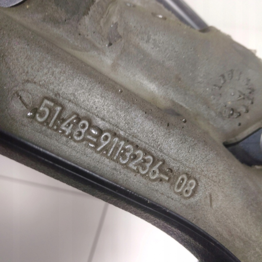 фото №4, Блок двигателя изоляция правый bmw f02 9113236