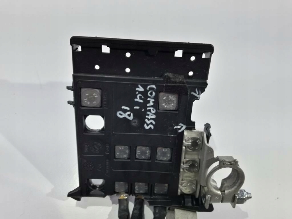 фото №2, Jeep compass ii 2018 1.4 i клемма плюсовая