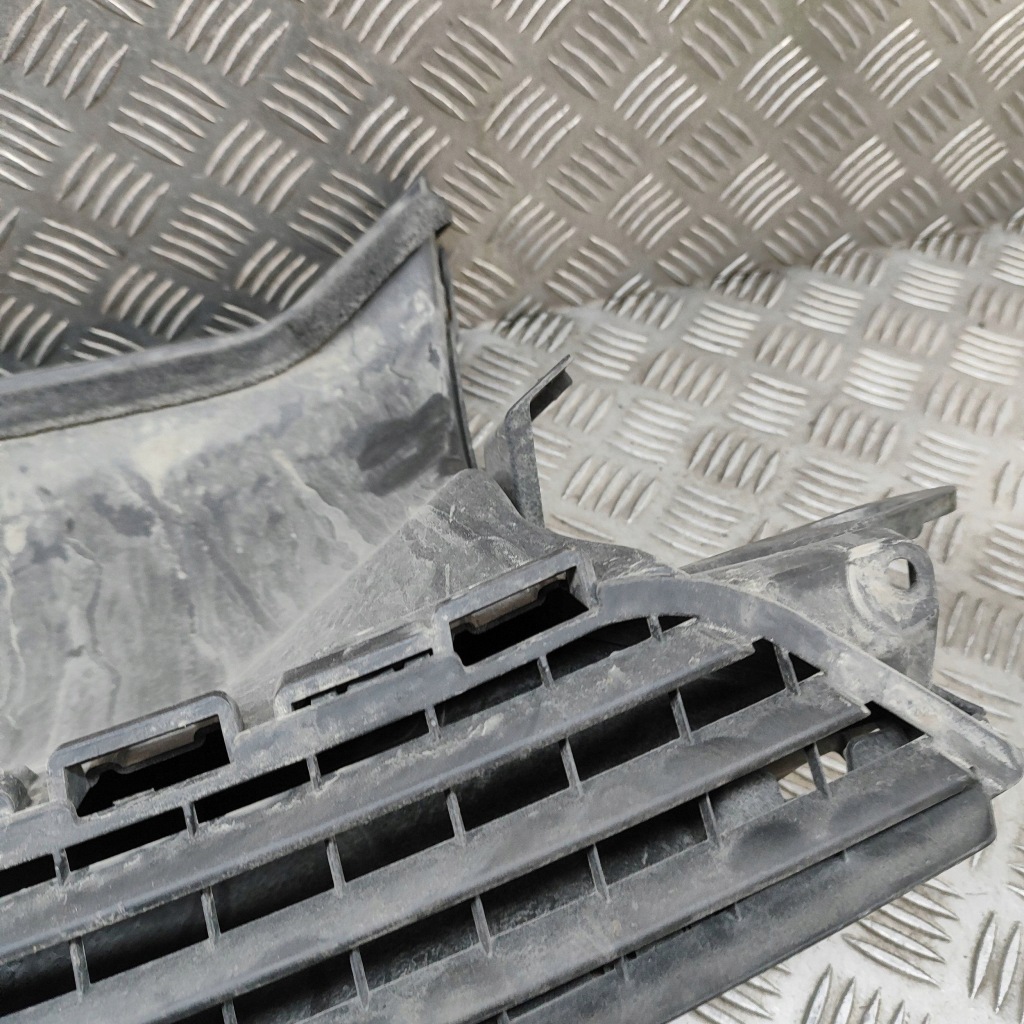 Tesla model x 2018 частина труби впуску повітря Зі Шроту