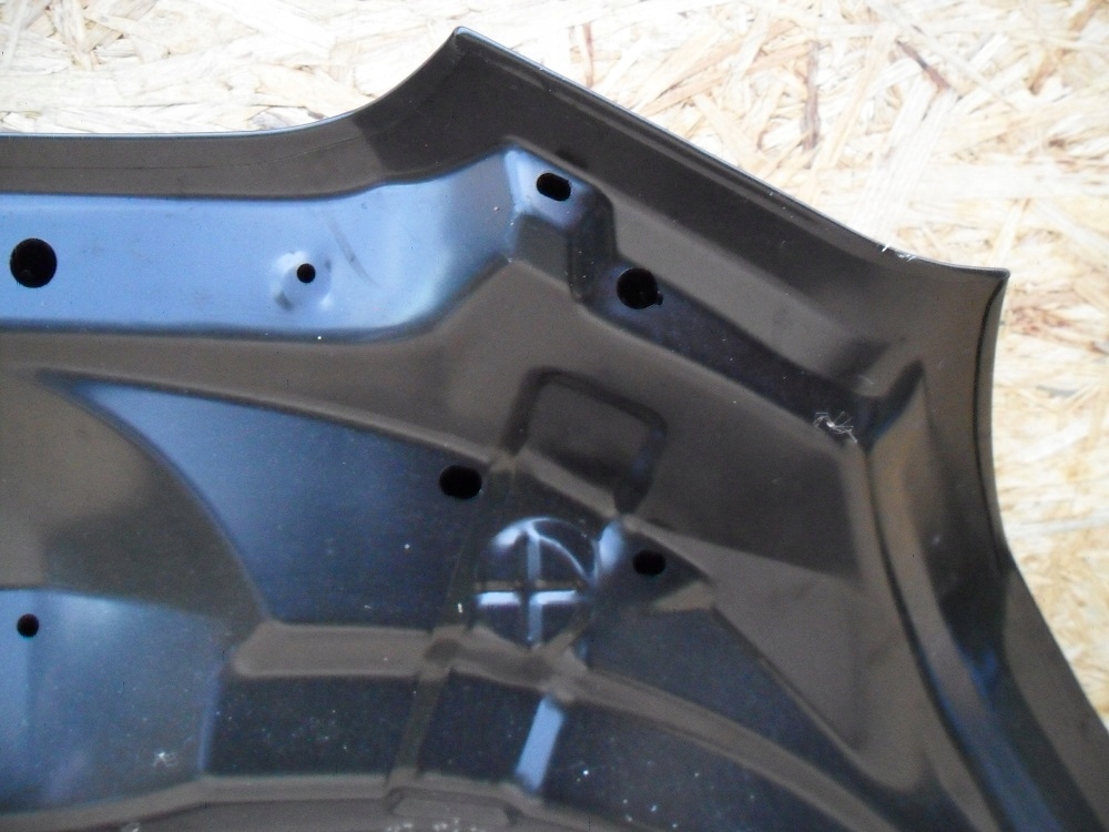 фото №15, Kia carens un 2006- капот