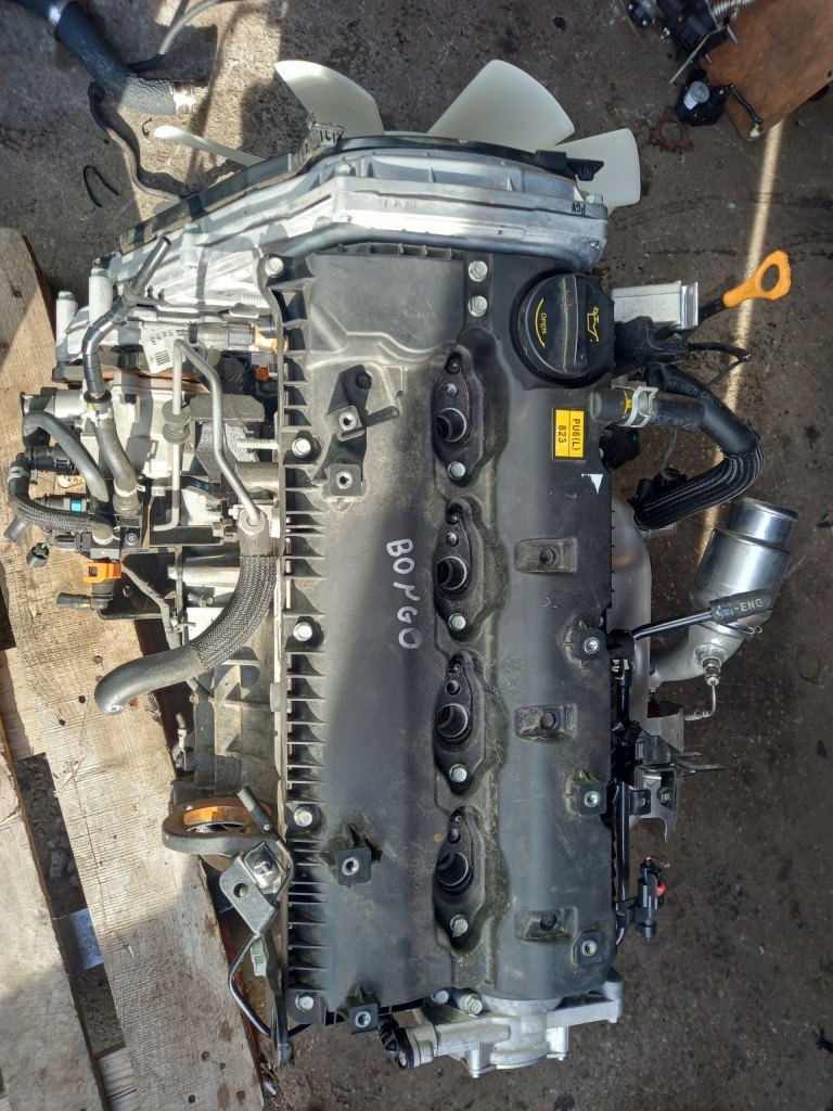 Купити Двигун стійку  hyundai kia bongo 2.5 crdi