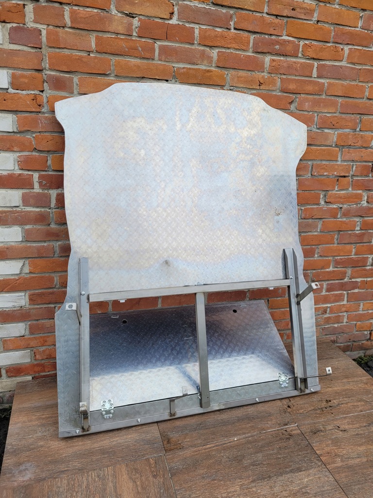 фото №7, Jeep cherokee kj 01-05 підлога обшивка