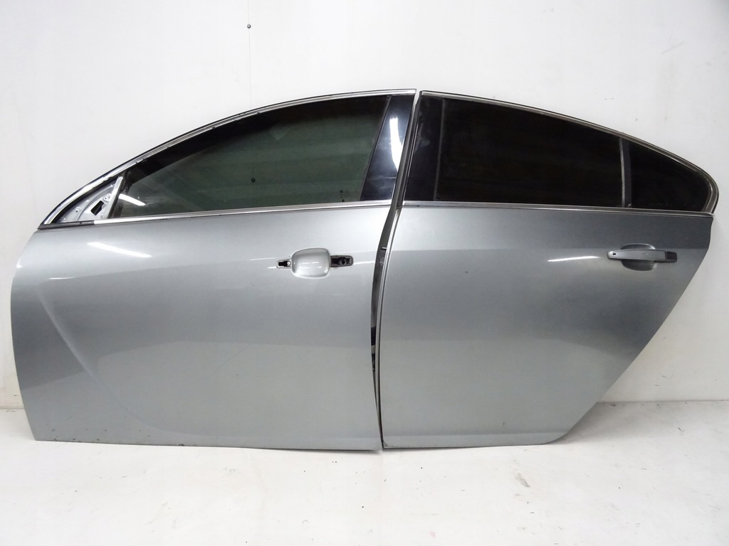 фото №1, Opel insignia a дверь левый задняя z179