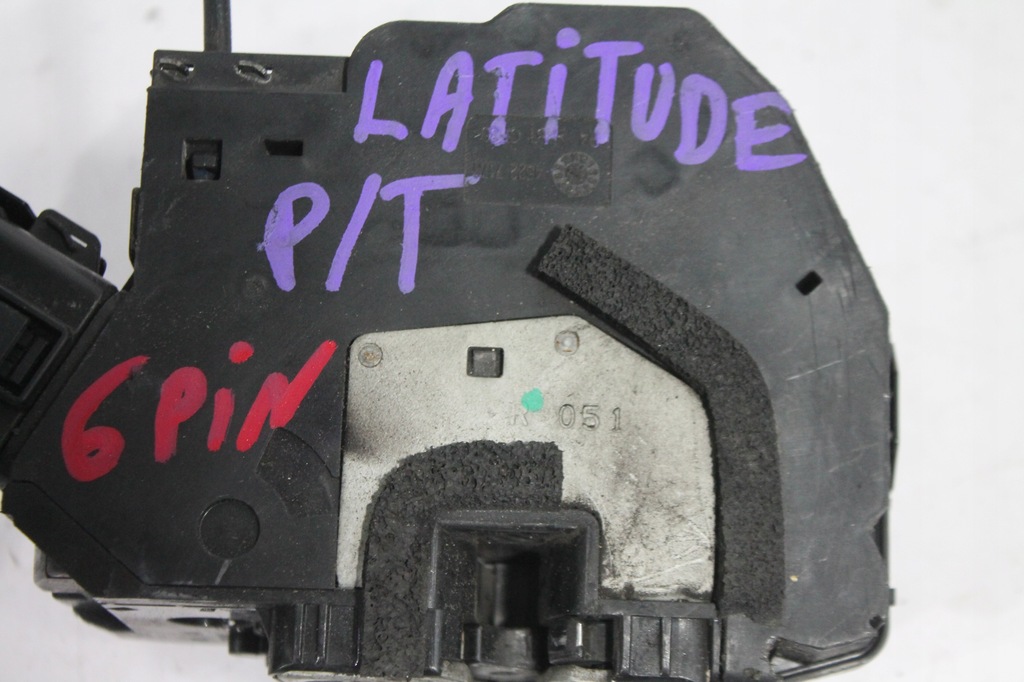 фото №3, Замок ручка правий задня 6pin renault latitude 10-