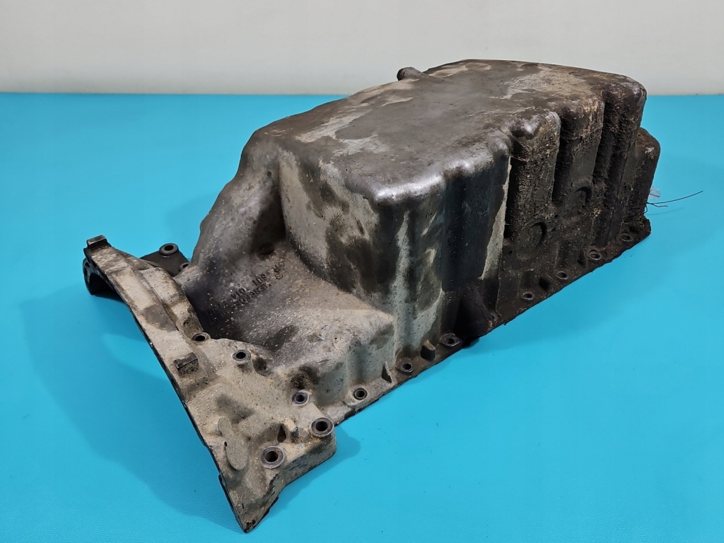 Купить Поддон масляная поддон mercedes vito w638 2,0 wiel 111948 r6010142202