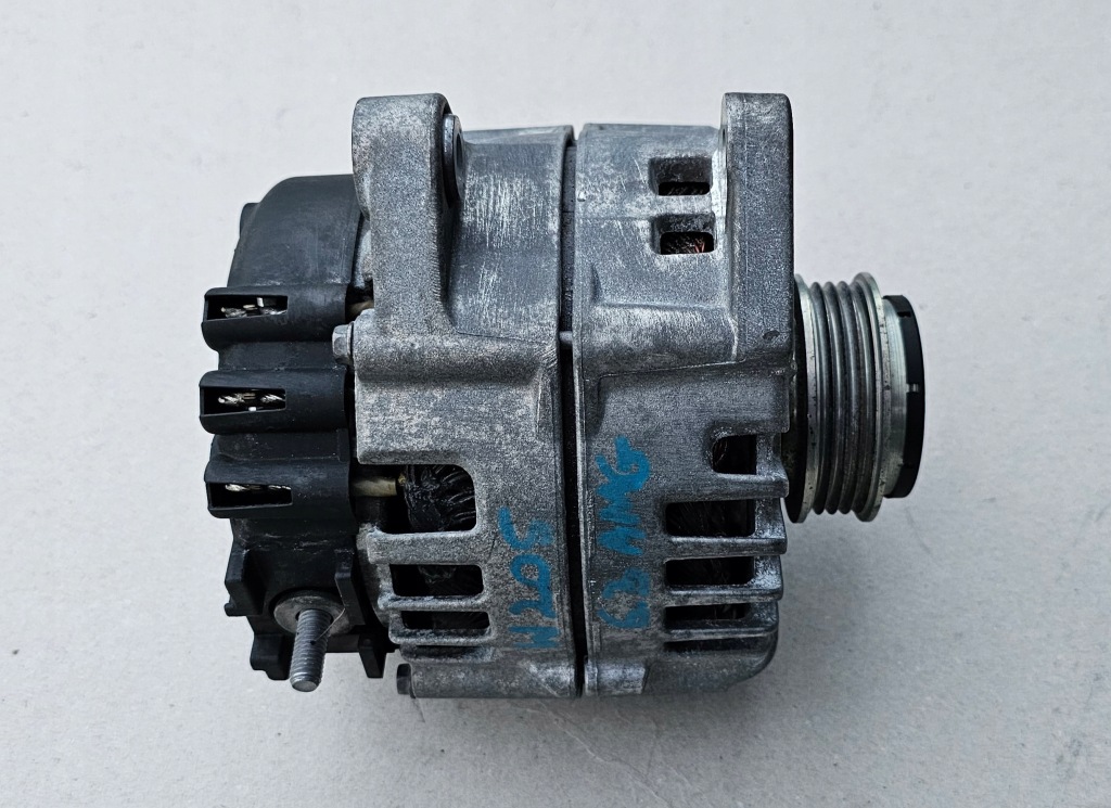 Mercedes c w205 e w213 c63 e63 amg генератор Недорого