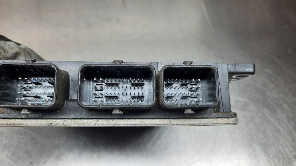 фото №4, Бортовой компьютер двигателя renault renault scenic ii 1.5dci 03r 8200334419