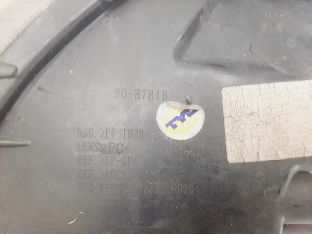 фото №11, Лампа правая перед передняя hyundai i30 i lift lata 2010-2012 angielskia