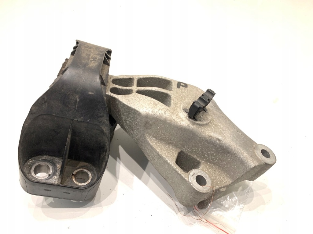 фото №1, Подушка двигателя правый renault clio v 112323904r 1.0 101km