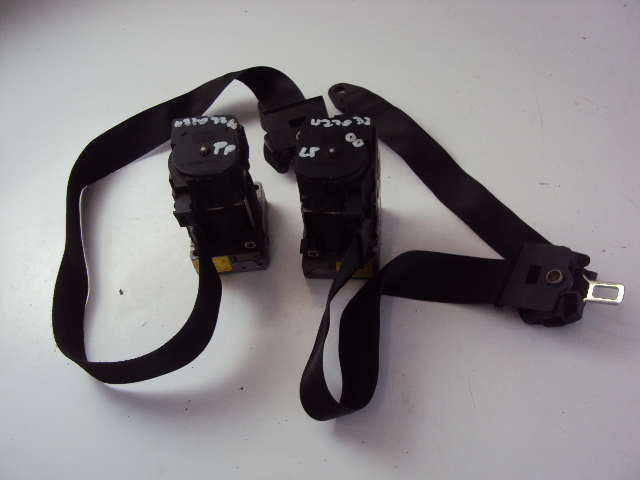 фото №1, Ремені безпеки перед mercedes w220