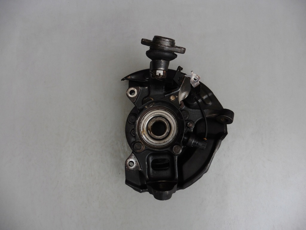 фото №1, Поворотный кулак ступица левый перед mitsubishi l200 2009 rok