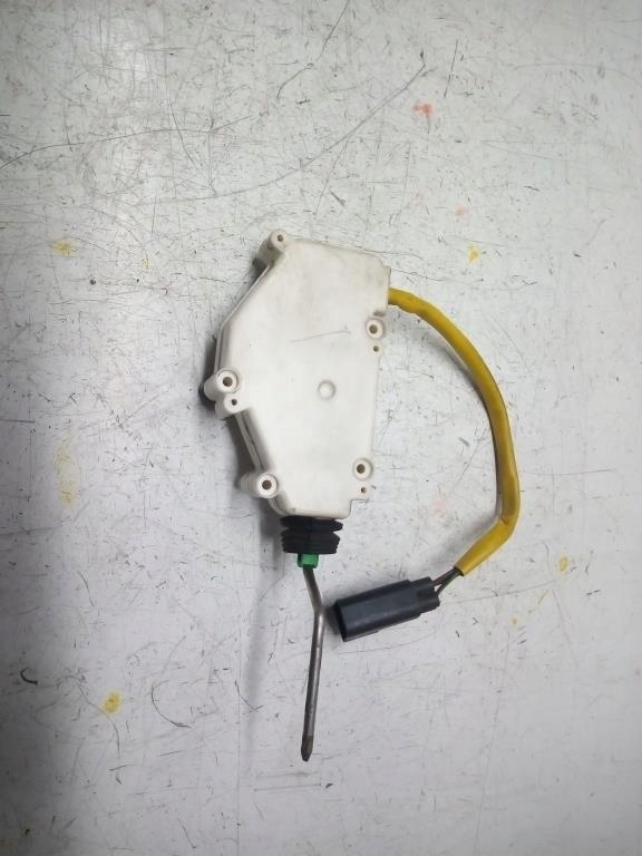 фото №1, Привод крышка топлива ford galaxy mk1 7m0959775c