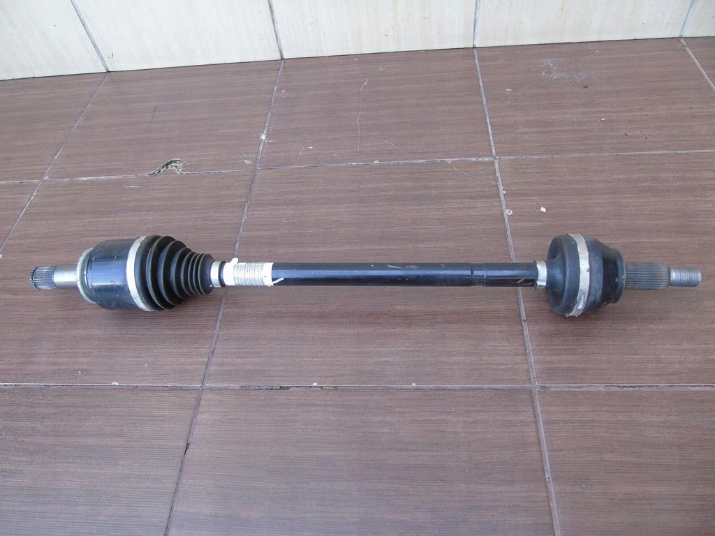 фото №1, Привідний вал задня defender iv discovery 5 v 3.0 16- r