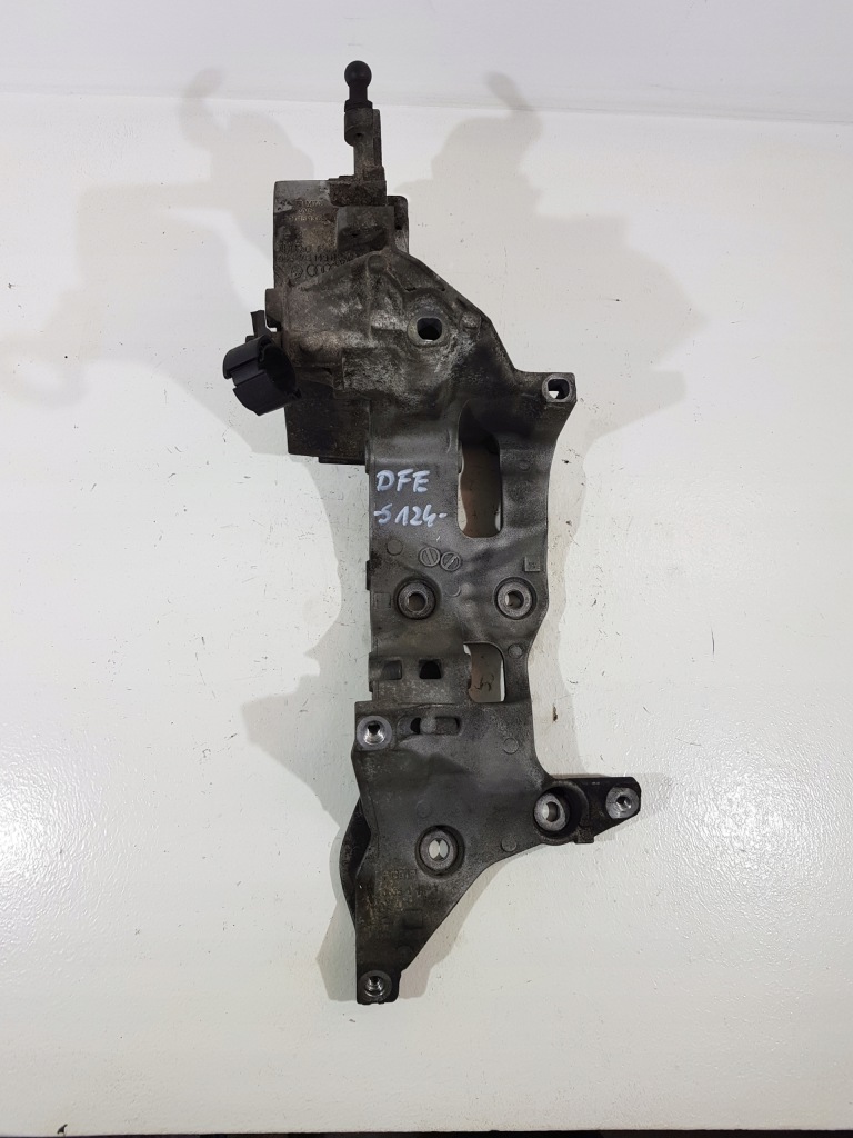 Кронштейн генератора 04l903143b audi a6 a5 2.0tdi cnh с Разборки